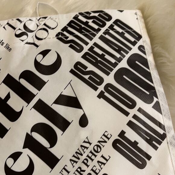 Lululemon Breathe Deeply Quotes Poly Tote Bag - Picture 6 of 15